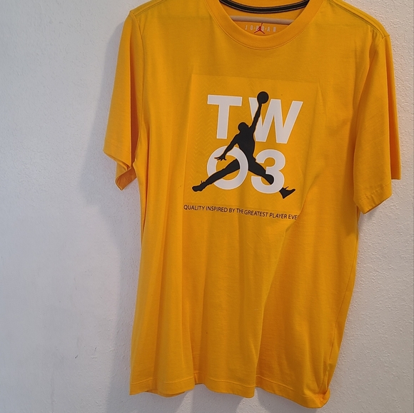 Michael Jordan shirt - Picture 3 of 3